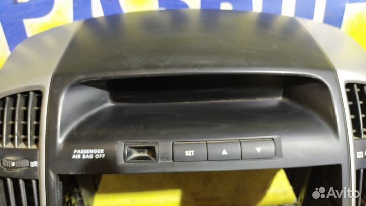 Рамка магнитолы Kia Ceed