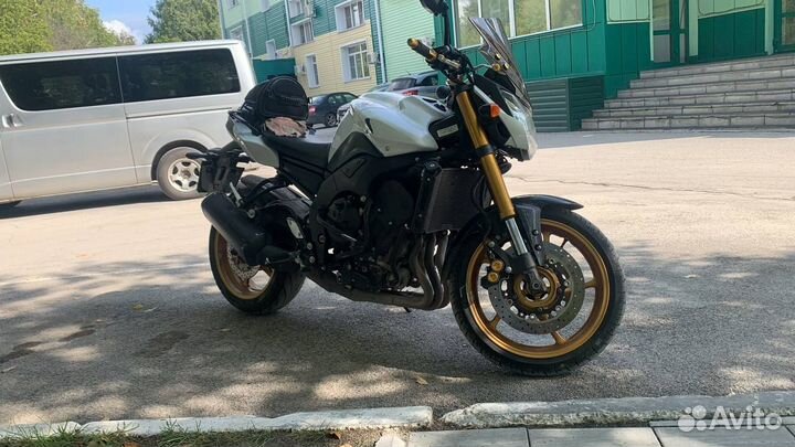 Yamaha FZ8-N 2011