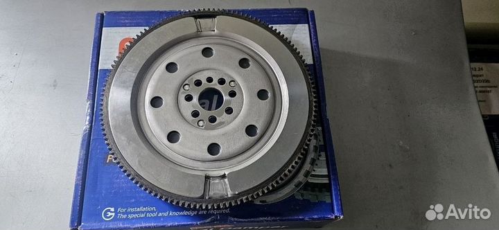 Маховик Hyundai Kia 2320003950 / 23200 03950 новый