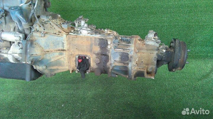 Механическая коробка МКПП nissan condor H40 ED33 1