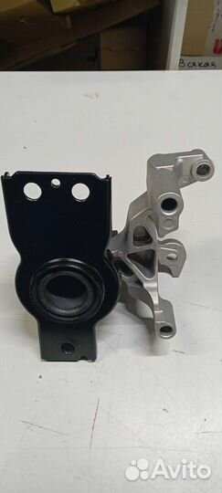 Подушка двигателя nissan qashqa 06/X-trail 07-14