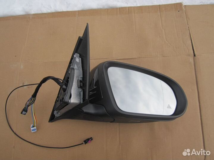 Зеркало правое 10+8 контактов Mercedes W205 с 2014