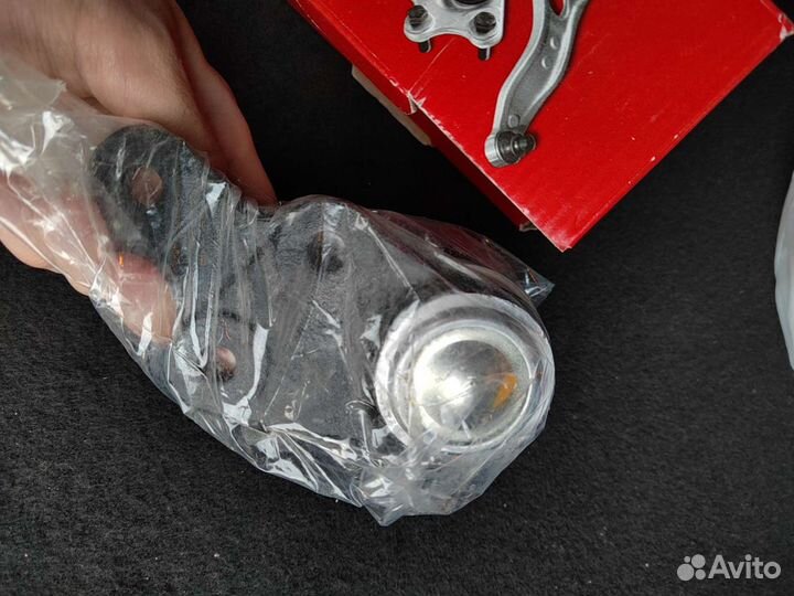 Опора шаровая лев ford kuga 2 новая