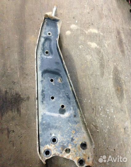 Кронштейн редуктора хонда хрв дифференциальный