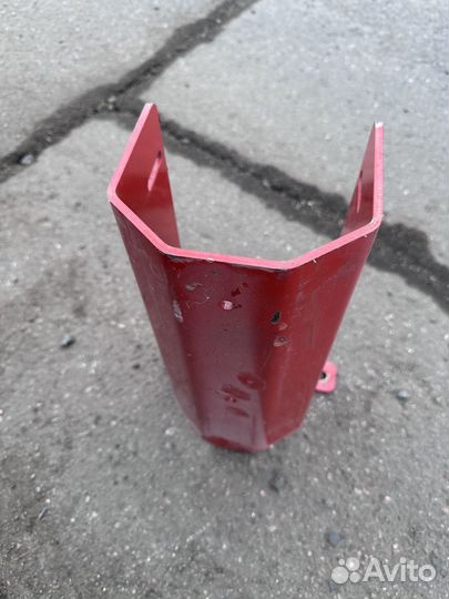 Защита стоек стеллажа