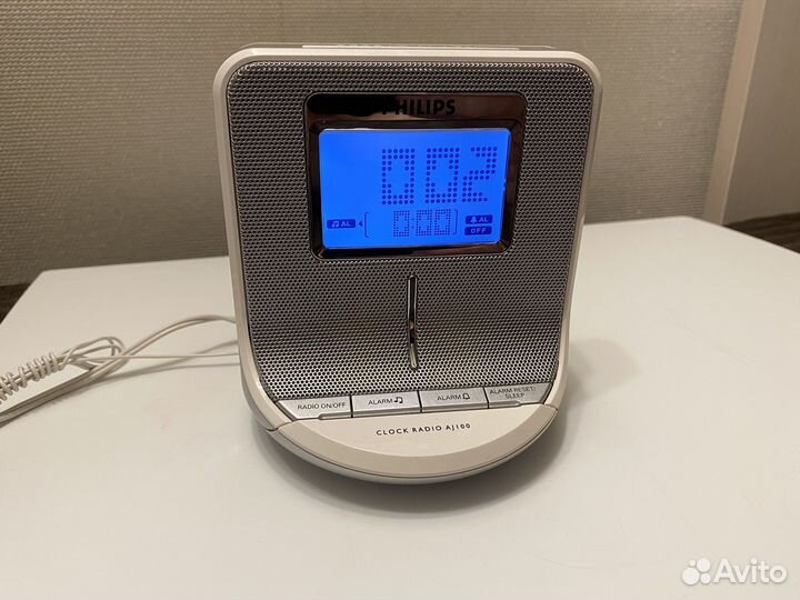 Часы с радио philips