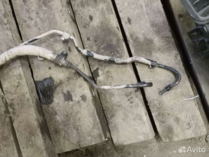 Трубки Гура hyundai solaris 1.6