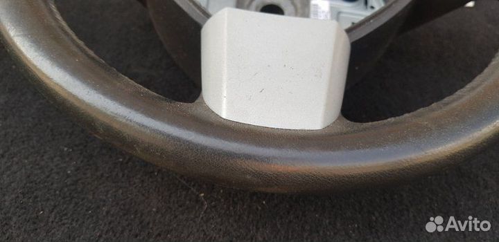 Руль Opel Astra H хэтчбек Z19DTH 2007