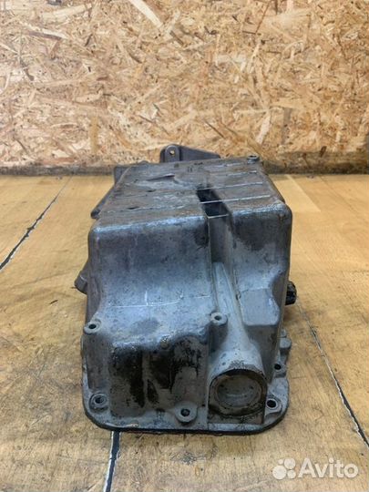 Масляный поддон двс Opel Astra H Z16XEP 2005