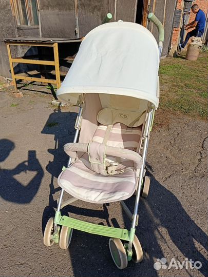 Прогулочная коляска трость