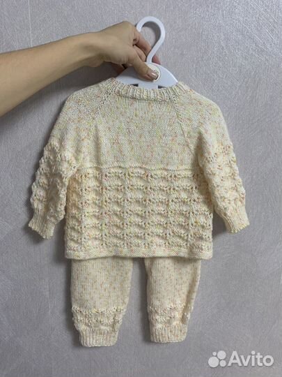 Вязаный костюм 68 р-р