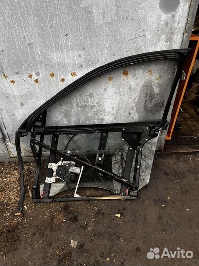 Стеклоподъемник рамка двери audi a6 c5