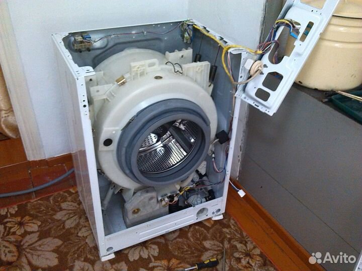 Ремонт стиральных машин Холодильников и Посудомоек