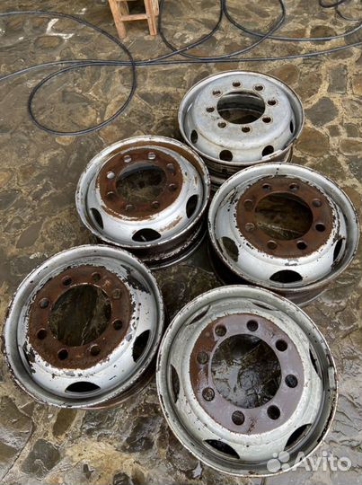 Японский колёсный диск 22.5 на 8. 25