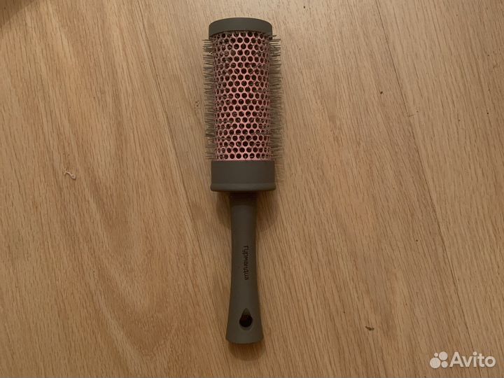 Расческа для укладки, брашинг