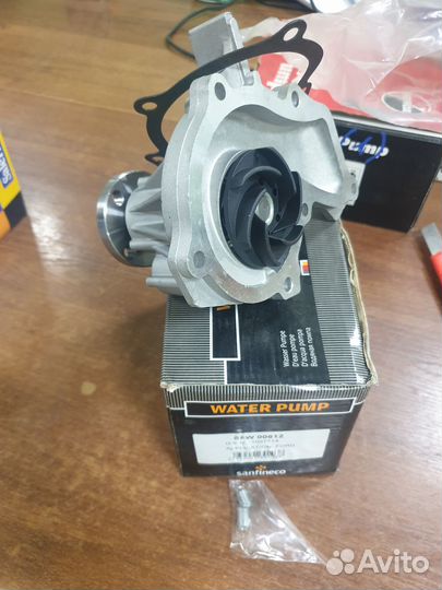 Насос охлаждающей жидкости ford Focus III