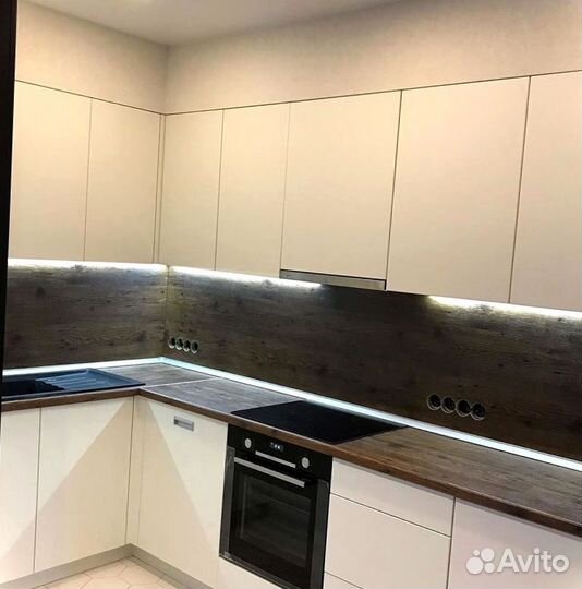 Кухня угловая