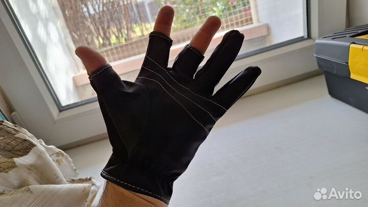 Неопреновые перчатки для рыбалки Abu Garcia