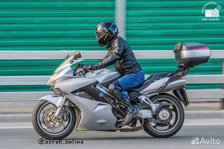 Мотоцикл Хонда VFR 800