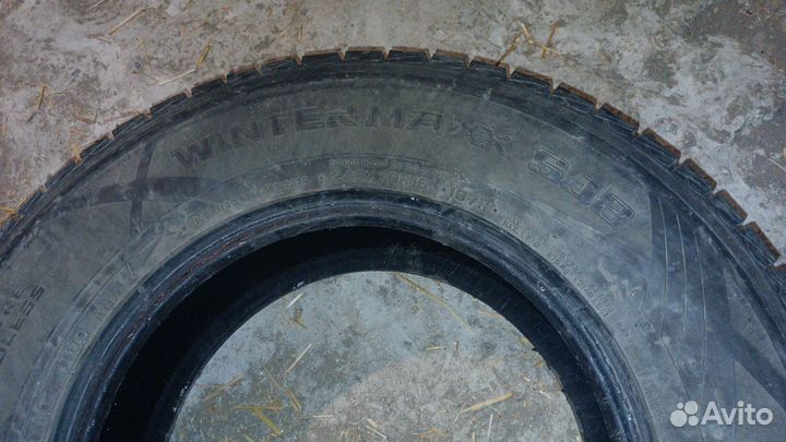 Dunlop Winter Maxx SJ8 245/70 R16 107