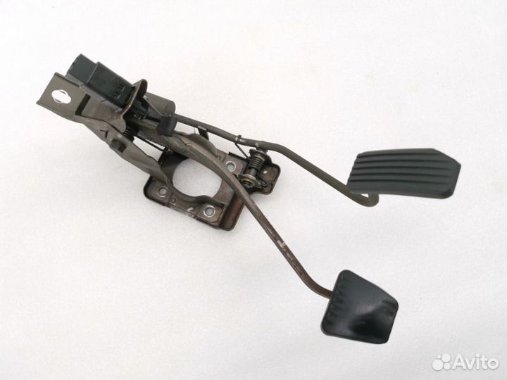 Педаль тормоза Chevrolet Aveo T250 1.6 2007