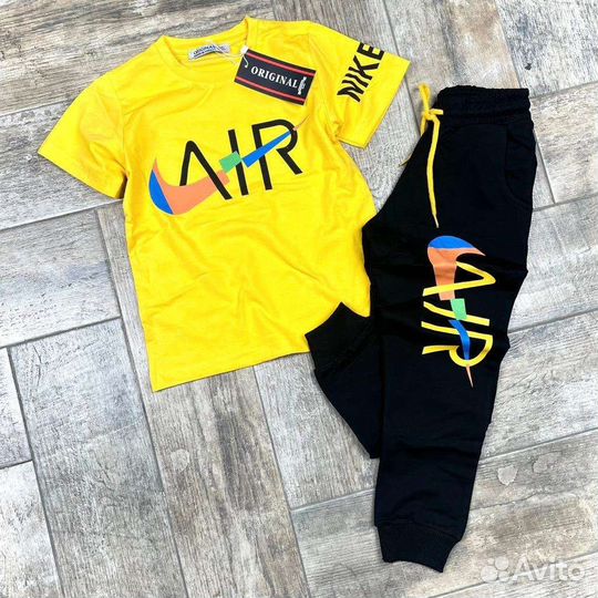 Костюм двойка новый 116