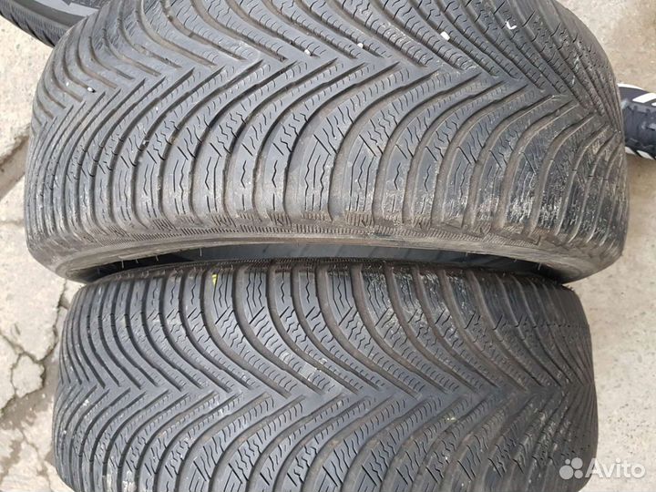 Michelin Alpin 5 215/55 R17 98V