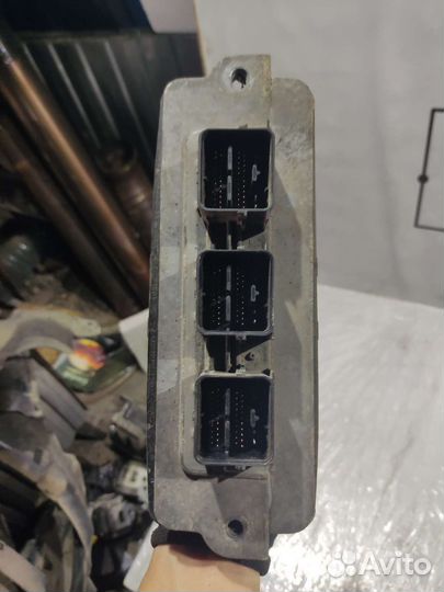 Эбу мозги ключ зажигания Mazda Tribute 2.3л. АКПП