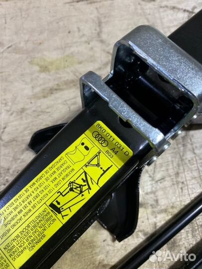 Домкрат Audi A4 8K2 CDH 2007-2011