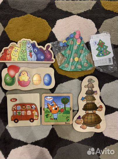Развивающие игрушки(пазлы и тп )