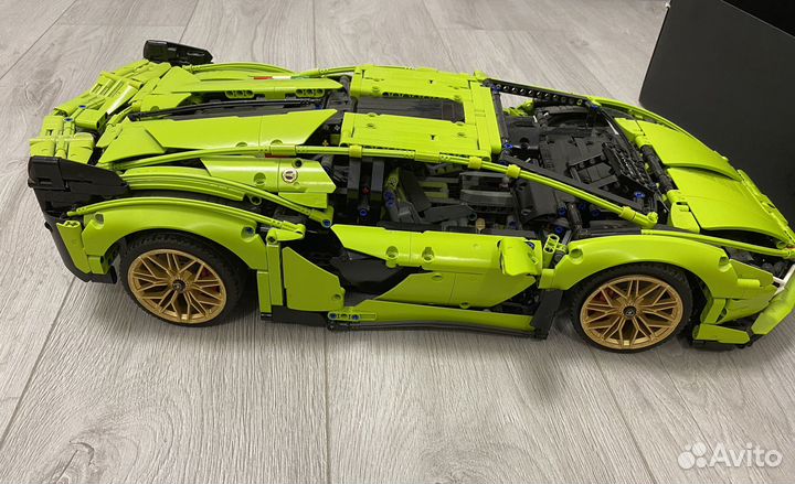 Lego Technic 42115 lamborghini sian