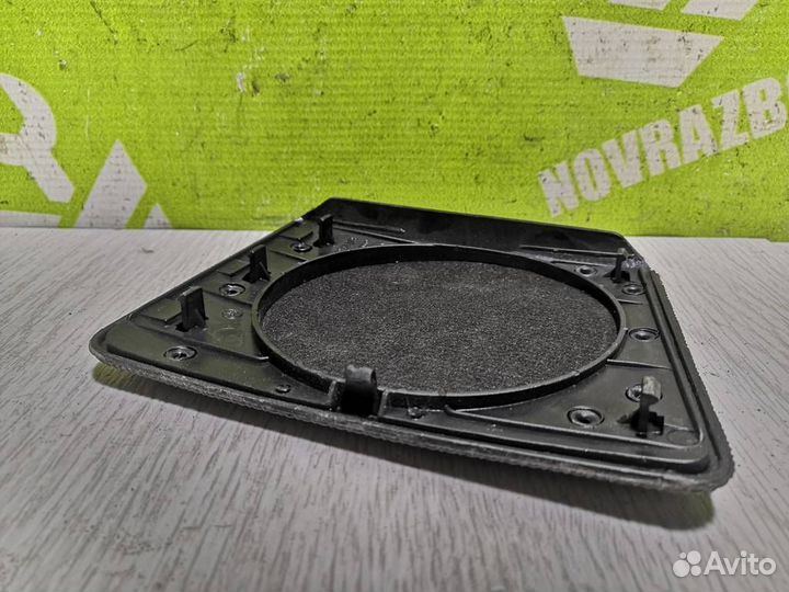 Решетка динамика Фольксваген Пассат Б3