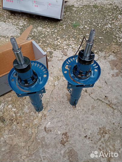 Стойки для skoda octavia 1.6 б/у