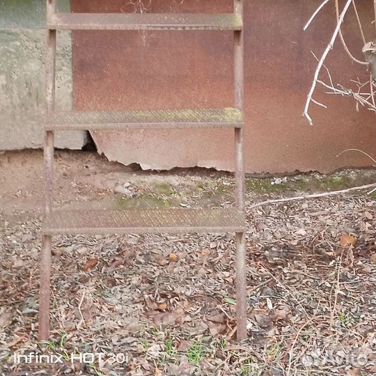 Лестница трап(с поручнями)