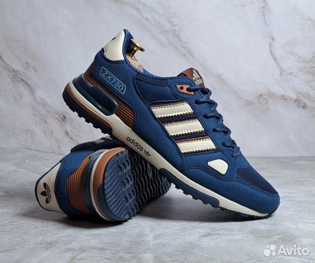 Кроссовки Adidas ZX 750