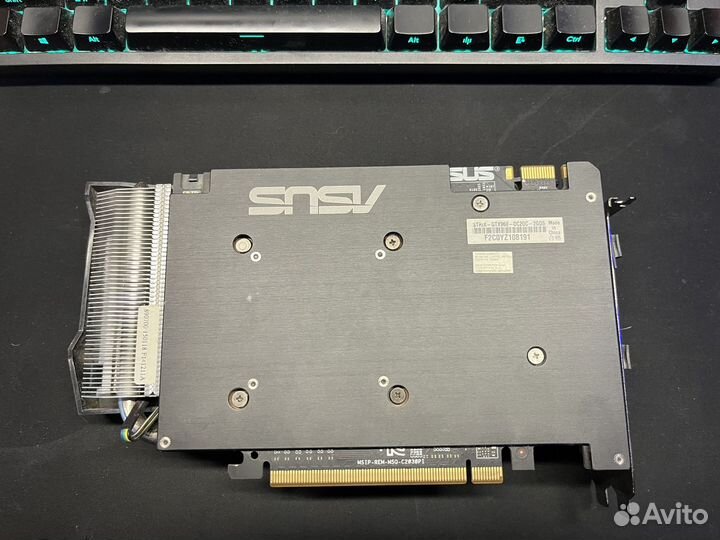 Asus GeForce GTX 960 strix OC 2GB