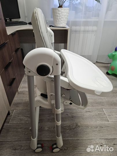 Cтульчик для кoрмлeния peg perego prima pappa