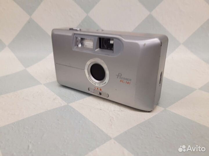 Пленочный фотоаппарат