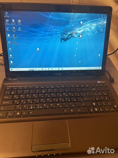 Ноутбук asus