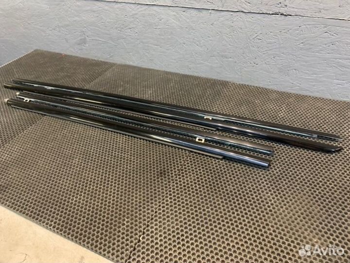 Молдинг двери Bentley Continental Flying Spur 3W2