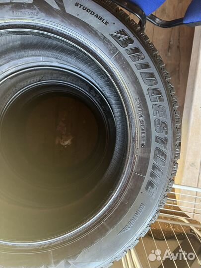 Bridgestone Ice Cruiser 7000 215/60 R17 100T