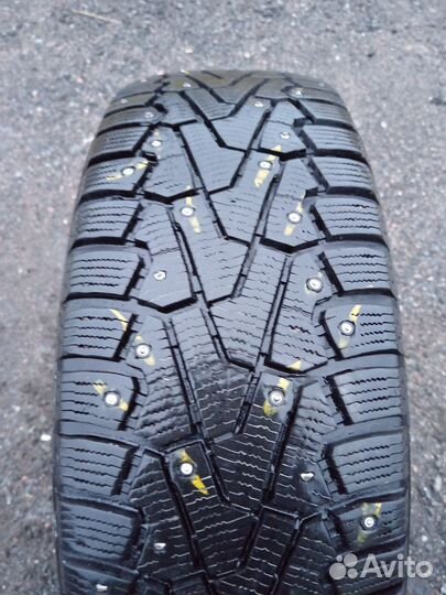 Pirelli Ice Zero 215/65 R17 103T