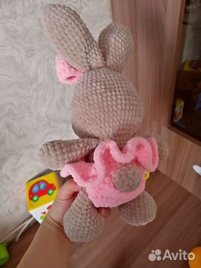 Мягкая игрушка заяц вязаный, девочка и мальчик