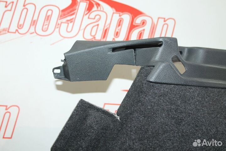 Обшивка багажника правая Volkswagen Passat B6