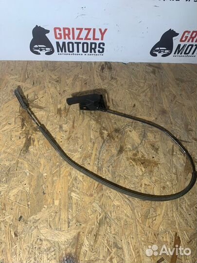 Ручка открывания капота Volkswagen Golf 1K BSE