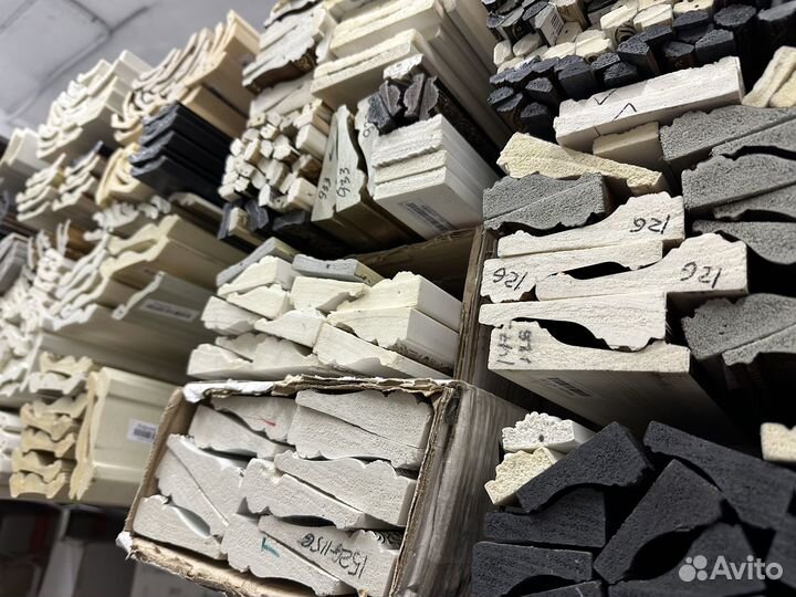 Карниз потолочный, молдинг, багет, уголок 2,4