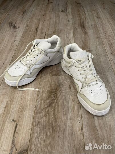 Белые кроссовки Lacoste оригинал