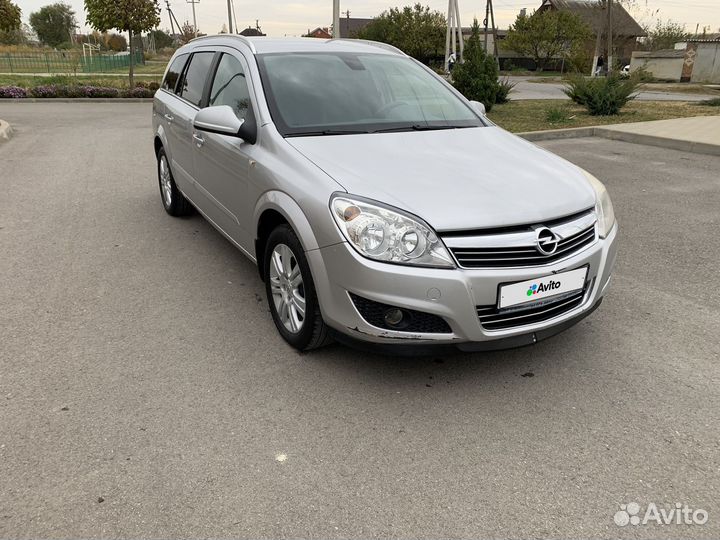 Opel Astra 1.8 AT, 2011, 162 000 км