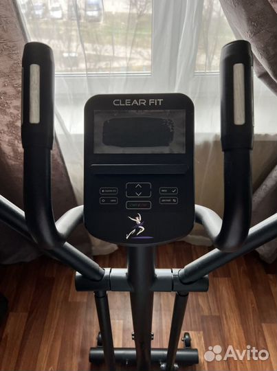 Эллиптический тренажер