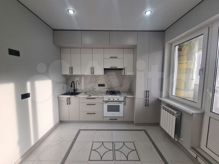 1-к. квартира, 43 м², 2/8 эт.